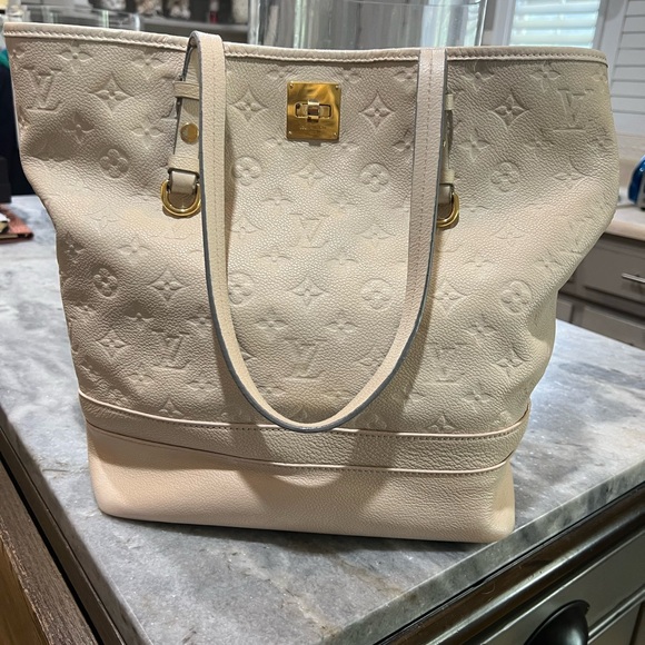 Louis Vuitton Citadine Empreinte Tote - Picture 5 of 7